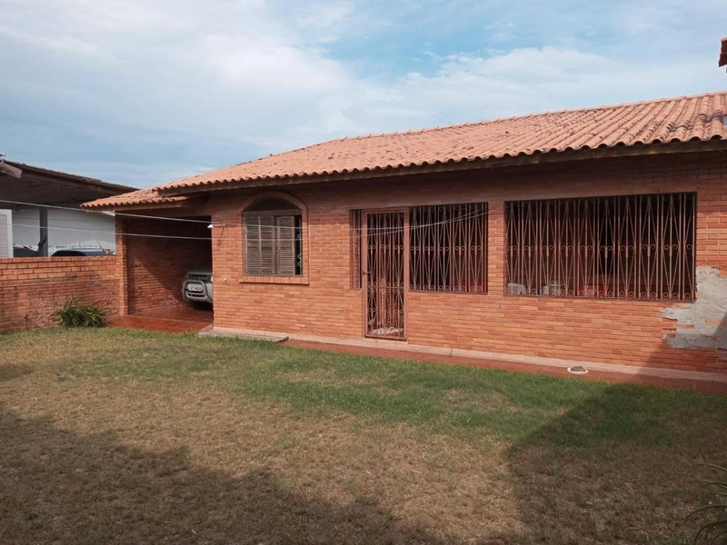 Casa a venda com dois dormitórios em Atlântida Sul: 17ª foto da galeria de imagens do imóvel