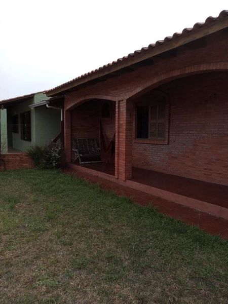 Casa a venda com dois dormitórios em Atlântida Sul: 5ª foto da galeria de imagens do imóvel