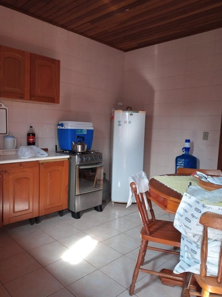 Casa a venda com dois dormitórios em Atlântida Sul: 1ª foto da galeria de imagens do imóvel
