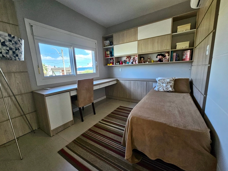CASA EM CONDOMÍNIO FECHADO EM XANGRI-LÁ: 4ª foto da galeria de imagens do imóvel