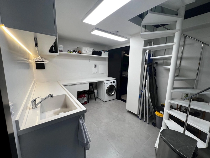 CASA EM CONDOMÍNIO FECHADO EM XANGRI-LÁ: 3ª foto da galeria de imagens do imóvel