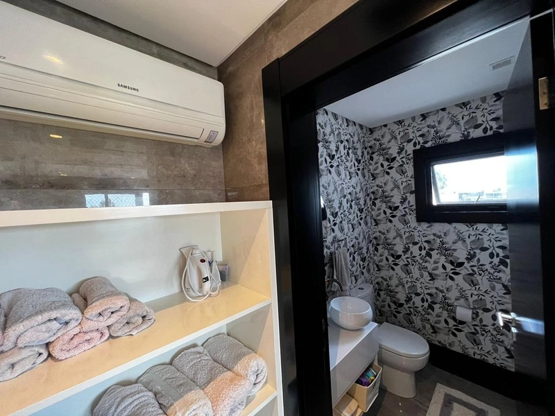 CASA EM CONDOMÍNIO FECHADO EM XANGRI-LÁ: 10ª foto da galeria de imagens do imóvel