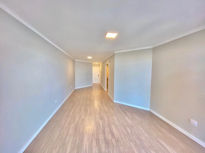 APARTAMENTO DE FRENTE , VISTA MAR EM CAPÃO DA CANOA/CENTRO: 5ª foto da galeria de imagens do imóvel