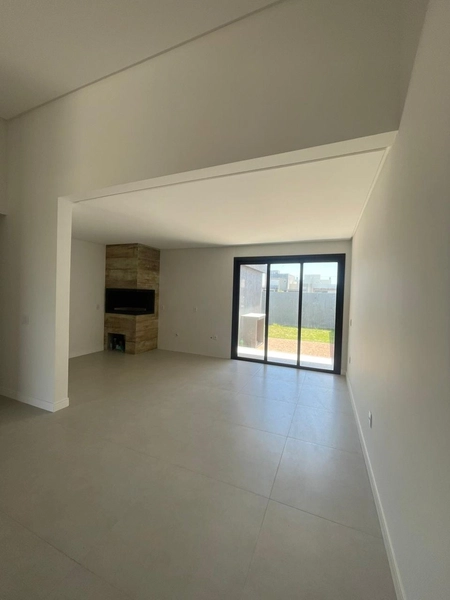 Casa com 3 dormitórios em Capão da Canoa!: 14ª foto da galeria de imagens do imóvel