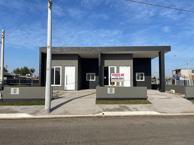 Casa a venda com 3 dormitórios sendo 1 suite em Xangri-lá: 2ª foto da galeria de imagens do imóvel