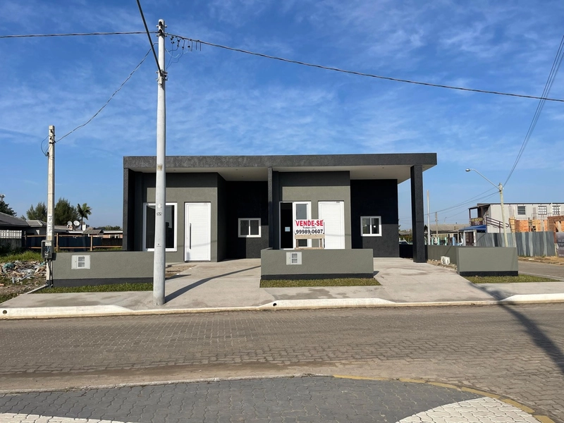 Casa a venda com 3 dormitórios sendo 1 suite em Xangri-lá: 1ª foto da galeria de imagens do imóvel