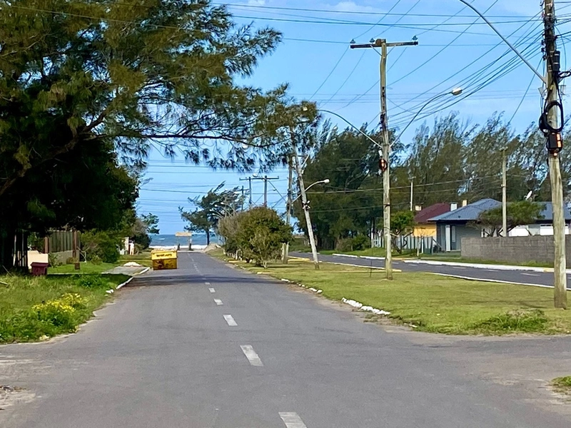 Sobrado em CAPÃO DA CANOA/ Zona Norte: 1ª foto da galeria de imagens do imóvel
