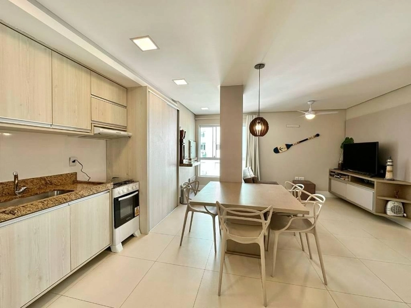 APARTAMENTO DE 01 DORMITÓRIO A UMA QUADRA DO MAR: 3ª foto da galeria de imagens do imóvel