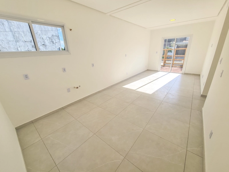 CASA 3 DORMITÓRIO EM CAPÃO DA CANOA/PRAIA DO BARCO: 10ª foto da galeria de imagens do imóvel