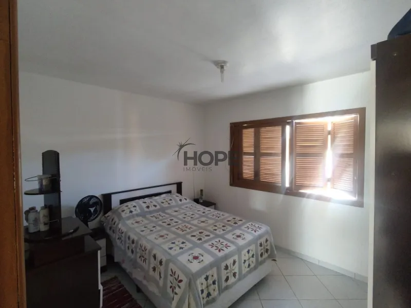 Casa com 4 dormitórios em Atlantida Sul: 9ª foto da galeria de imagens do imóvel