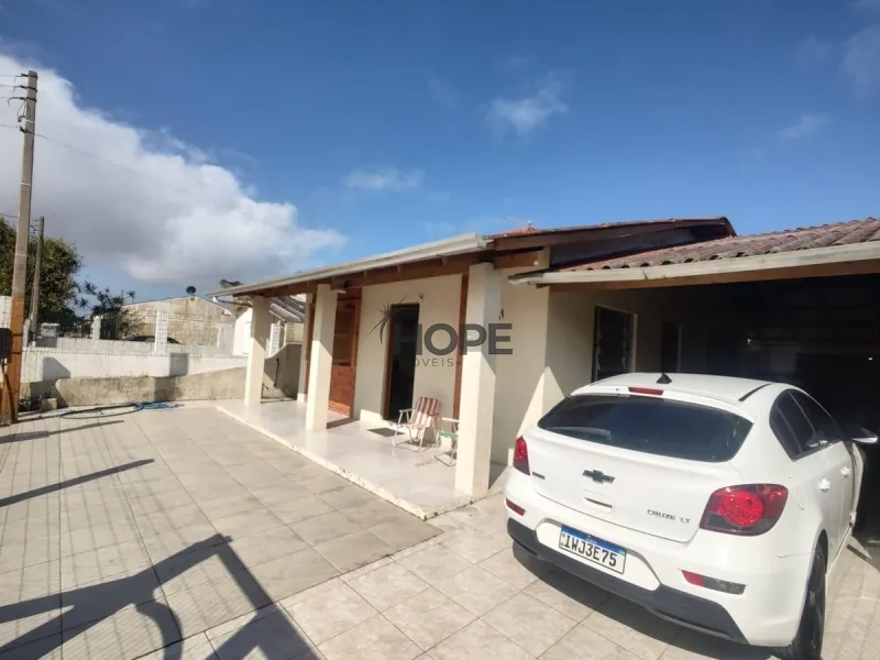 Casa com 4 dormitórios em Atlantida Sul: 15ª foto da galeria de imagens do imóvel