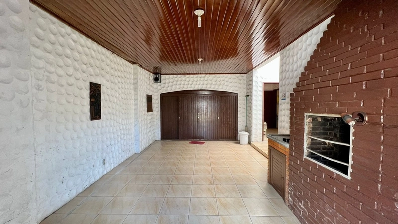 Casa a venda com 4 dormitórios, sendo 2 suítes em Capão da Canoa!: 16ª foto da galeria de imagens do imóvel