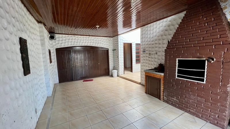 Casa a venda com 4 dormitórios, sendo 2 suítes em Capão da Canoa!: 11ª foto da galeria de imagens do imóvel
