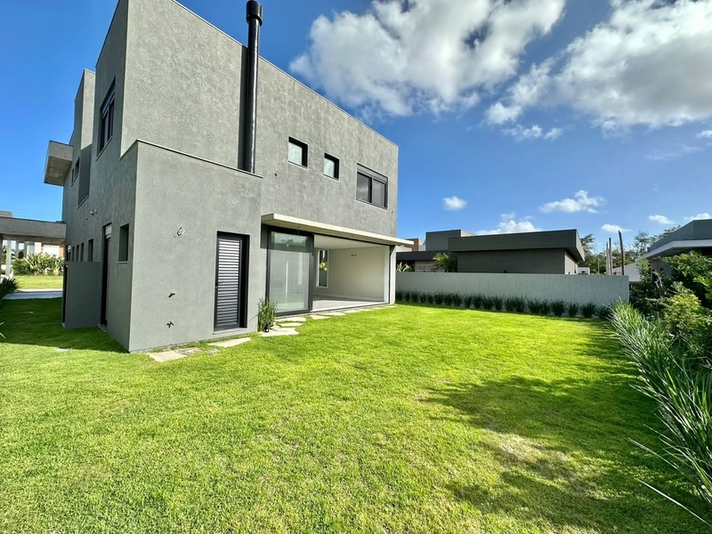 CASA EM CONDOMÍNIO FECHADO: 4ª foto da galeria de imagens do imóvel
