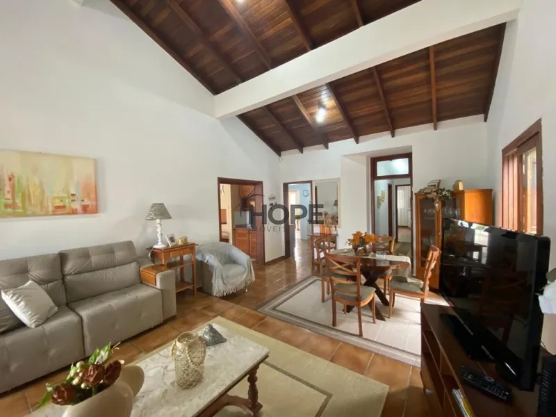 Casa com 3 dormitórios, sendo um suíte em Xangri-lá: 20ª foto da galeria de imagens do imóvel