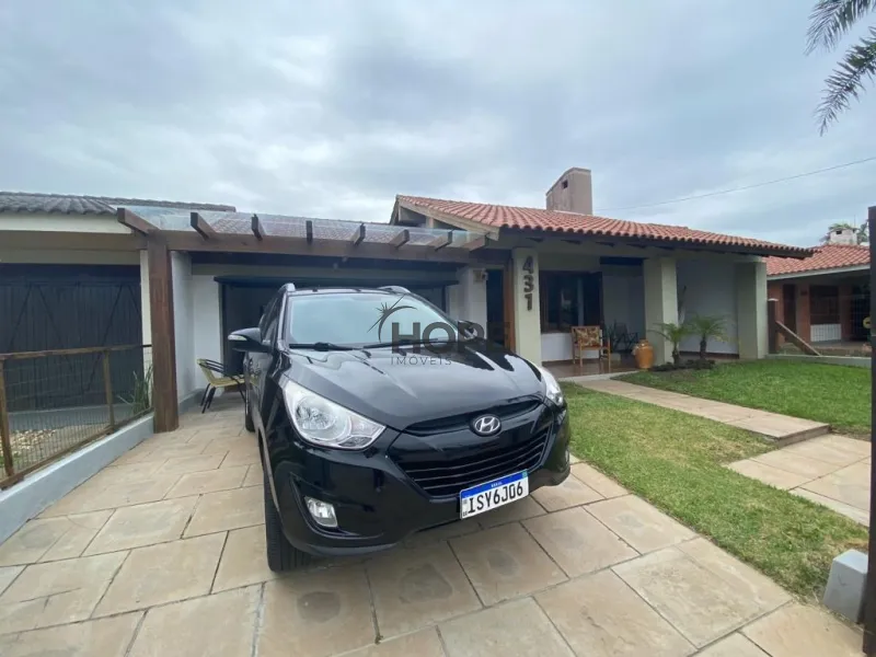 Casa com 3 dormitórios, sendo um suíte em Xangri-lá: 2ª foto da galeria de imagens do imóvel