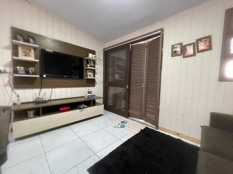 Casa com anexo à venda em Capão da Canoa!: 2ª foto da galeria de imagens do imóvel