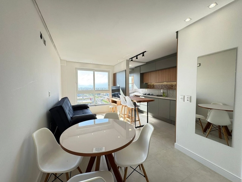 APARTAMENTO ÓTIMO EM CAPÃO DA CANOA 3 QUADRAS DO MAR: 2ª foto da galeria de imagens do imóvel