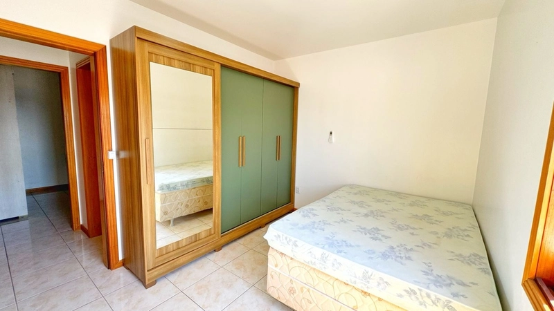 APARTAMENTO 2 DORMITÓRIOS COM SACADA EM CAPÃO DA CANOA: 3ª foto da galeria de imagens do imóvel