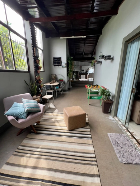 Casa alto padrão em Ijuí: 16ª foto da galeria de imagens do imóvel
