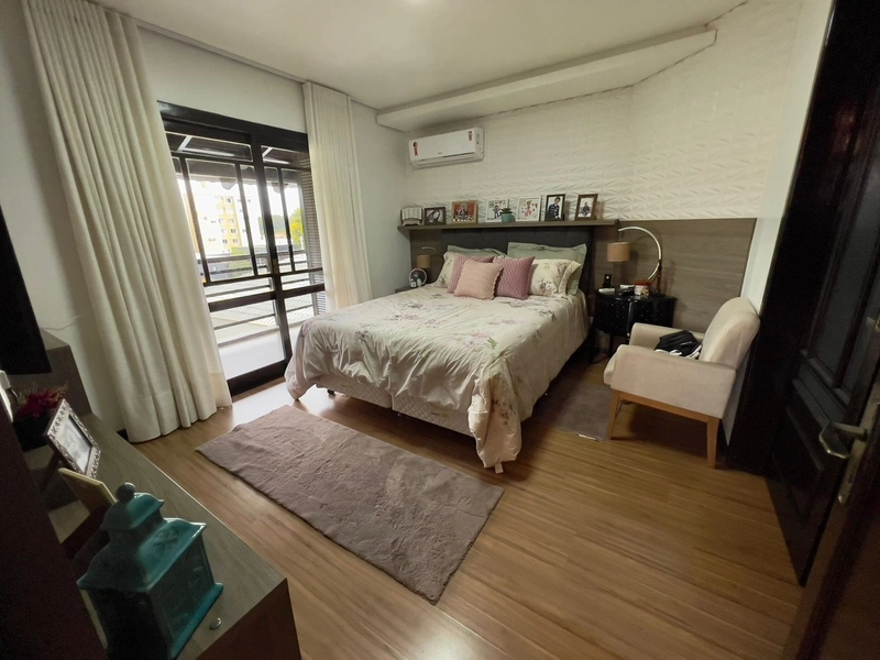 Casa alto padrão em Ijuí: 11ª foto da galeria de imagens do imóvel