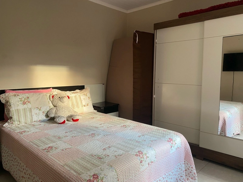 Casa com 3 dormitórios e área de churrasco em bairro  de Xangri-lá: 14ª foto da galeria de imagens do imóvel