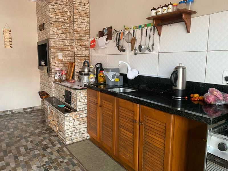 Casa com 3 dormitórios e área de churrasco em bairro  de Xangri-lá: 15ª foto da galeria de imagens do imóvel