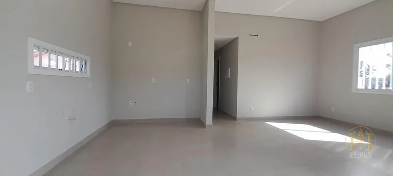 Casa de esquina a venda em Capão: 6ª foto da galeria de imagens do imóvel