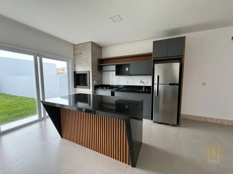 Sobrado semi-mobiliado próximo ao Mar no Centro de Xangri-lá!: 7ª foto da galeria de imagens do imóvel