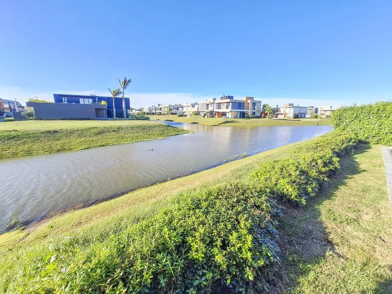 Luxuoso Sobrado no Condomínio Capão Ilhas!: 10ª foto da galeria de imagens do imóvel