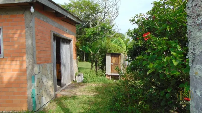 Casa de esquina com otima localização em Rainha do Mar: 6ª foto da galeria de imagens do imóvel