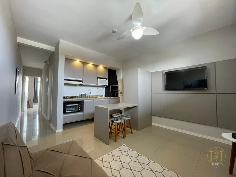 Apartamento de frente para praça central em Atlântida - Roubadinhas: 1ª foto da galeria de imagens do imóvel