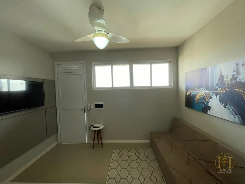 Apartamento de frente para praça central em Atlântida - Roubadinhas: 3ª foto da galeria de imagens do imóvel