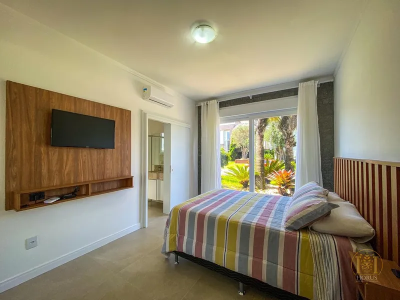 Magnífica Casa beira lago no Condomínio Enseada!: 8ª foto da galeria de imagens do imóvel