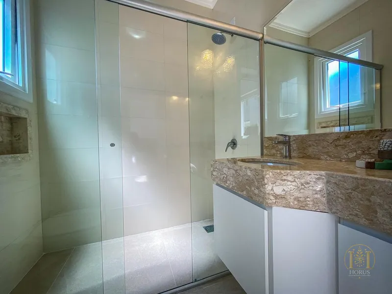 Magnífica Casa beira lago no Condomínio Enseada!: 4ª foto da galeria de imagens do imóvel