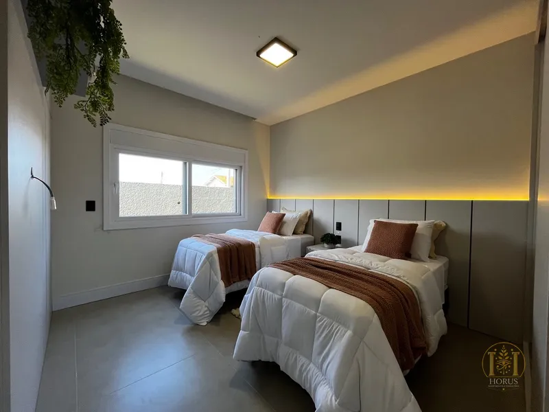 Casa da alto padrão a UMA quadra do mar em Xangri-lá.: 15ª foto da galeria de imagens do imóvel