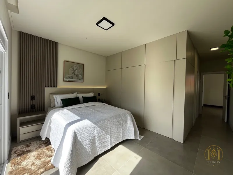 Casa da alto padrão a UMA quadra do mar em Xangri-lá.: 24ª foto da galeria de imagens do imóvel