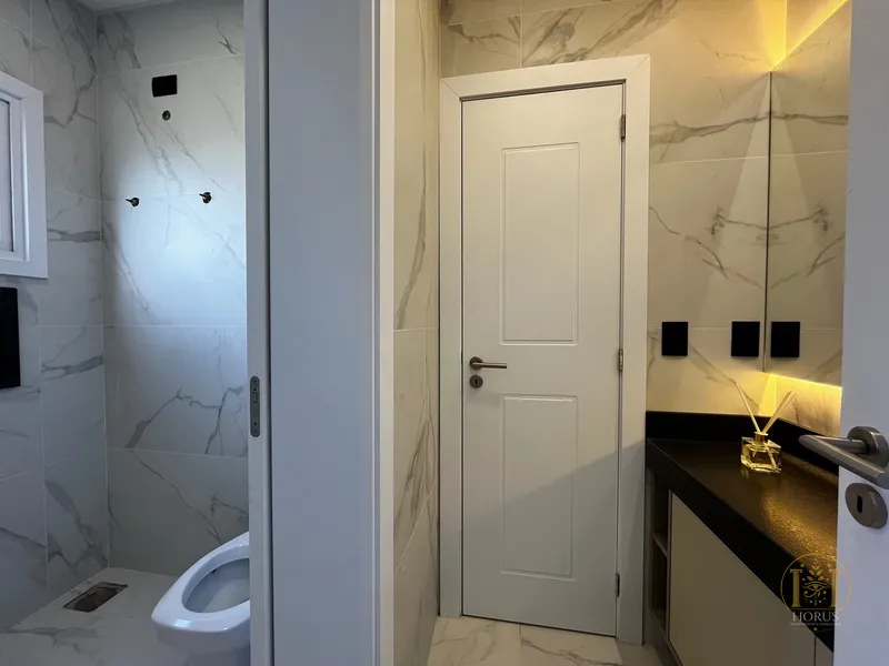 Casa da alto padrão a UMA quadra do mar em Xangri-lá.: 20ª foto da galeria de imagens do imóvel