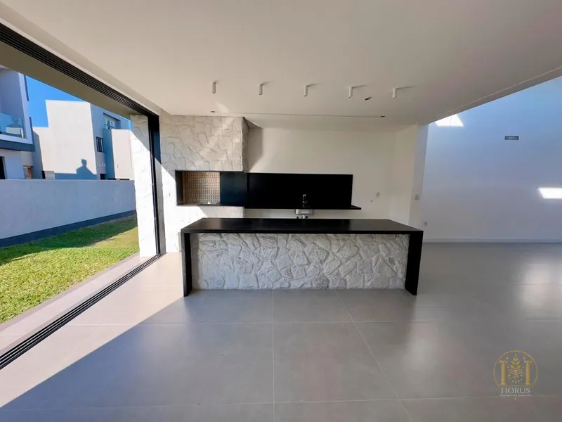 Casa a venda no Sunset: 14ª foto da galeria de imagens do imóvel