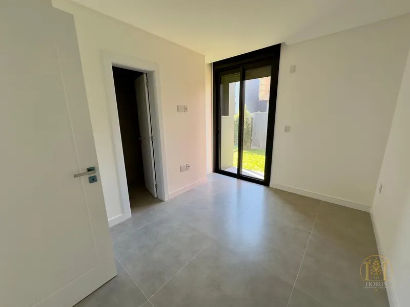 Casa a venda no Sunset: 17ª foto da galeria de imagens do imóvel