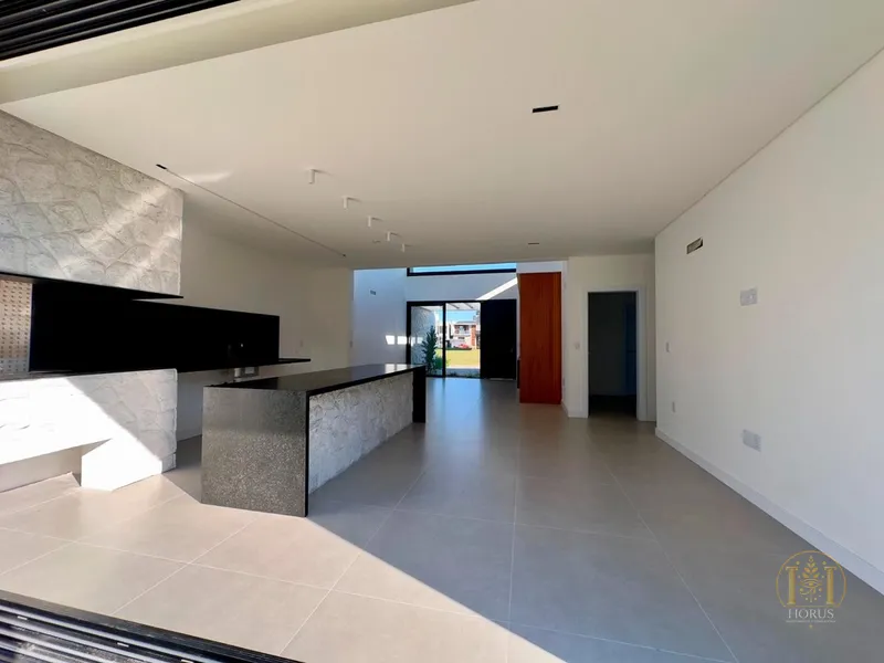 Casa a venda no Sunset: 13ª foto da galeria de imagens do imóvel