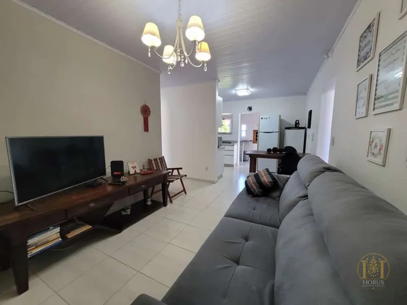 Maravilhosa Casa Térrea Mobiliada com 2 Terrenos: 2ª foto da galeria de imagens do imóvel