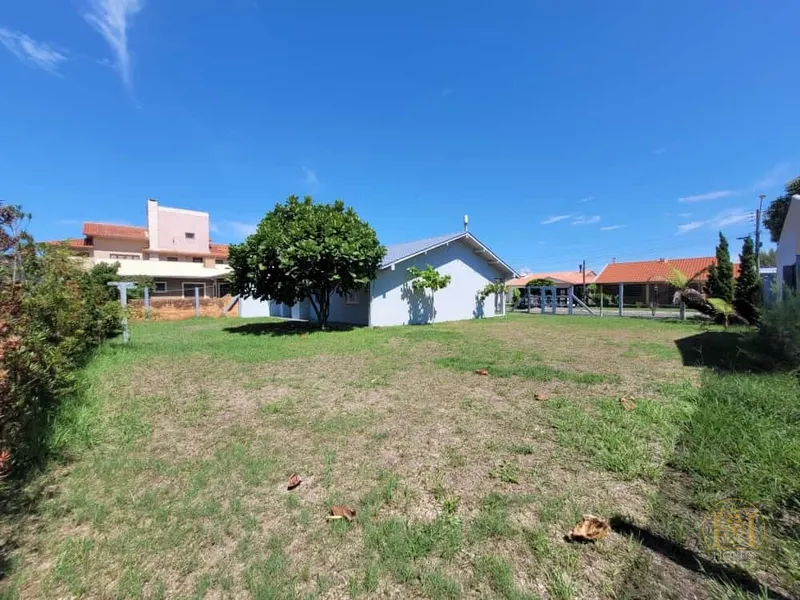 Maravilhosa Casa Térrea Mobiliada com 2 Terrenos: 16ª foto da galeria de imagens do imóvel