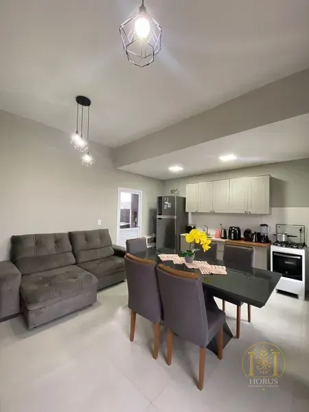 Casa geminada no bairro guarani: 4ª foto da galeria de imagens do imóvel