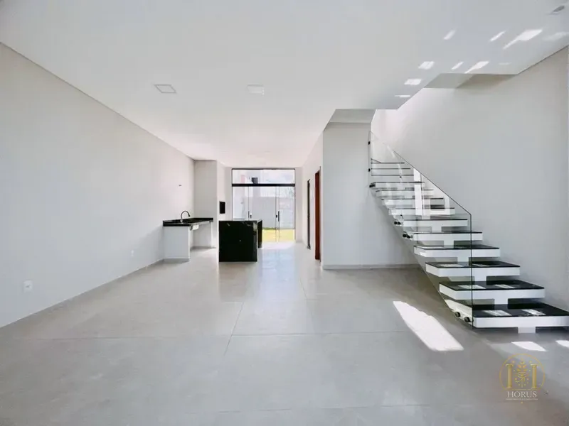 Sobrado 2 suítes em CAPÃO DA CANOA/Lado mar: 1ª foto da galeria de imagens do imóvel