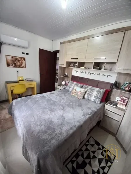 Casa 2 dormitórios de terreno inteiro em CAPÃO DA CANOA: 10ª foto da galeria de imagens do imóvel