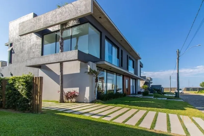 Lindo sobrado em condomínio náutico: 3ª foto da galeria de imagens do imóvel