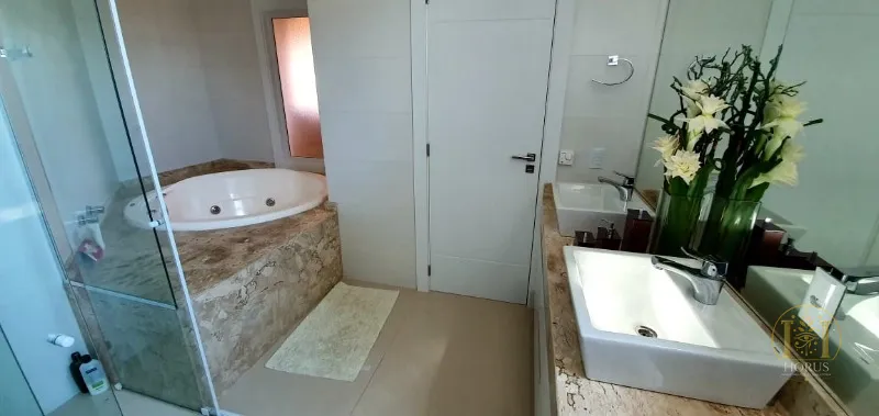 Sobrado beira lago excelente no Condomínio Enseada!: 18ª foto da galeria de imagens do imóvel