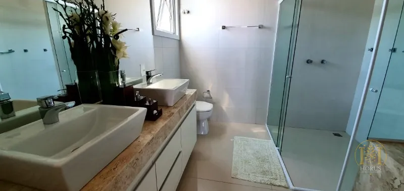 Sobrado beira lago excelente no Condomínio Enseada!: 26ª foto da galeria de imagens do imóvel