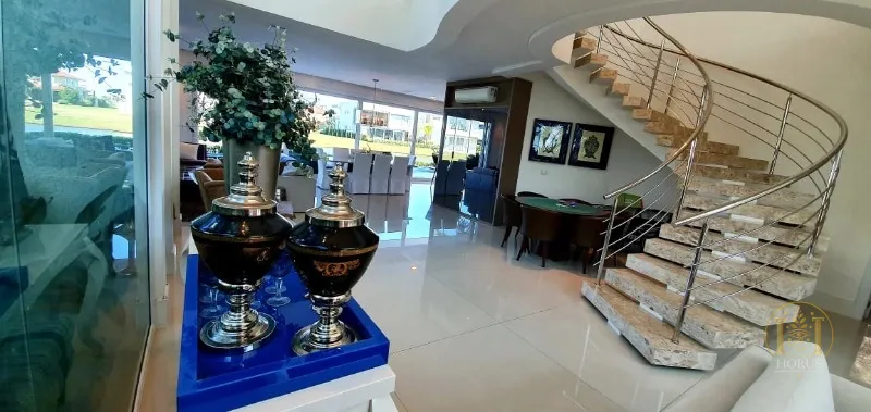 Sobrado beira lago excelente no Condomínio Enseada!: 4ª foto da galeria de imagens do imóvel